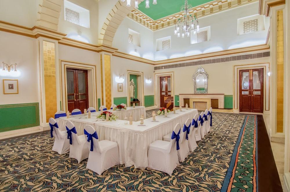 Taj Usha Kiran Palace, Gwalior Buitenkant foto